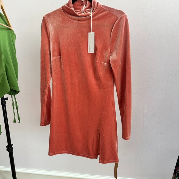 Reformation Libra Dress Light Pink Velvet - NWT - size Small - Picture 2 of 2